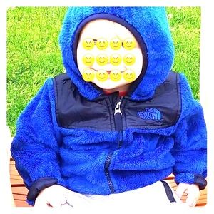 North Face Oso Hoodie 9-12 mo blue